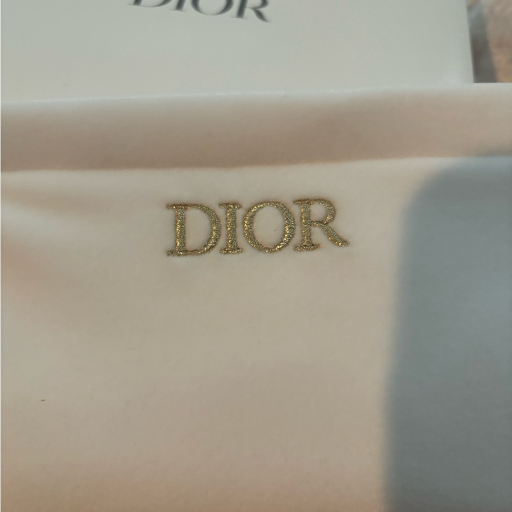 Dior White Pouch Trousse - Picture 2 of 6